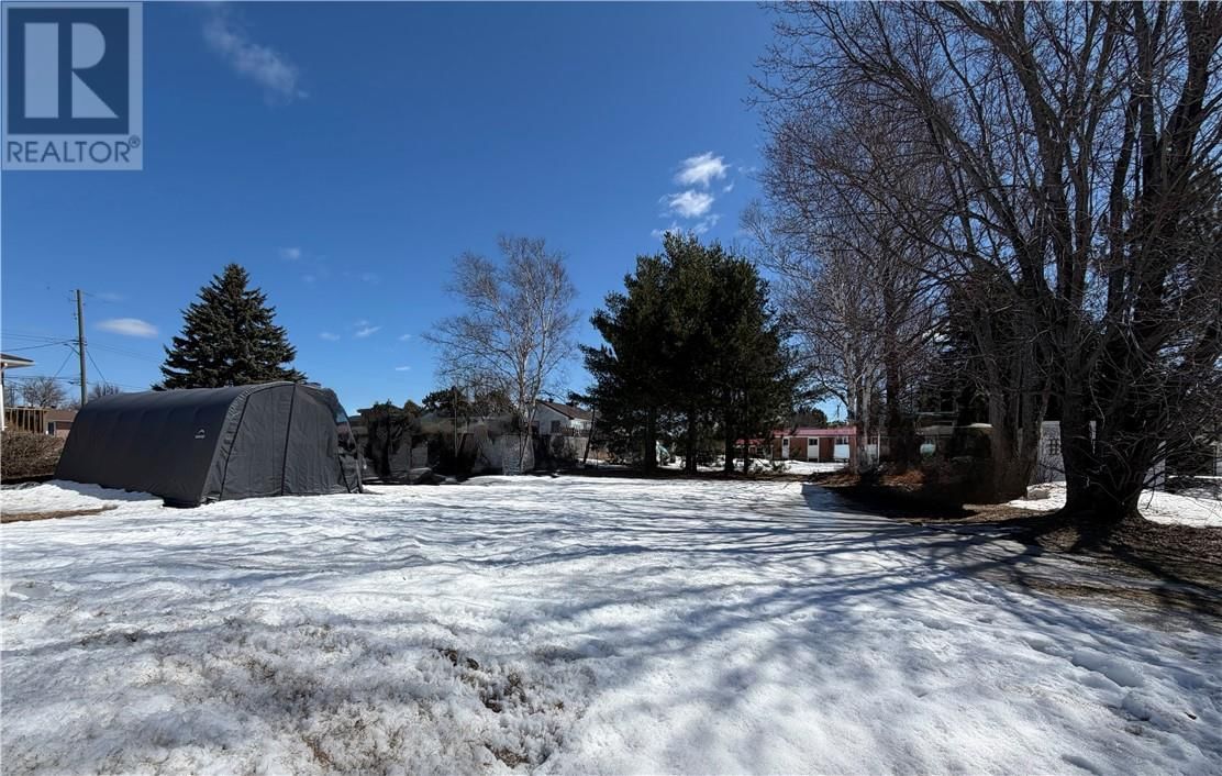 4418 THERESA AVENUE Image 27