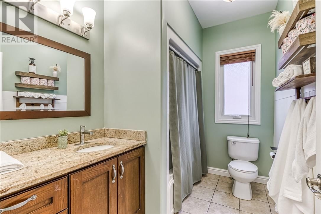 179 MERRYGALE DRIVE Image 25