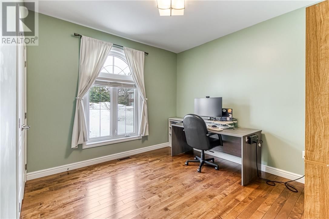 179 MERRYGALE DRIVE Image 26