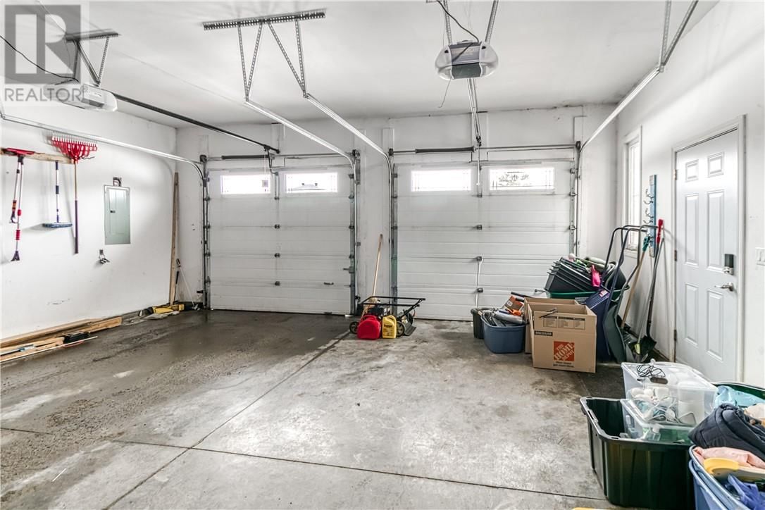 179 MERRYGALE DRIVE Image 38