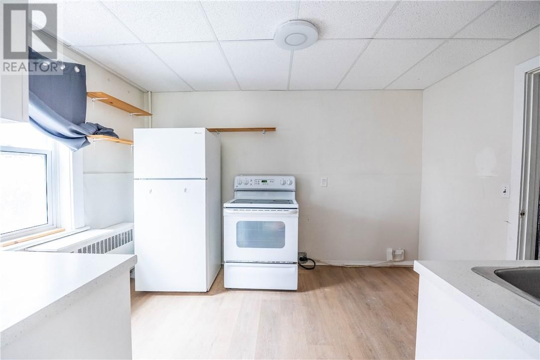 3-5 EYRE STREET Image 7