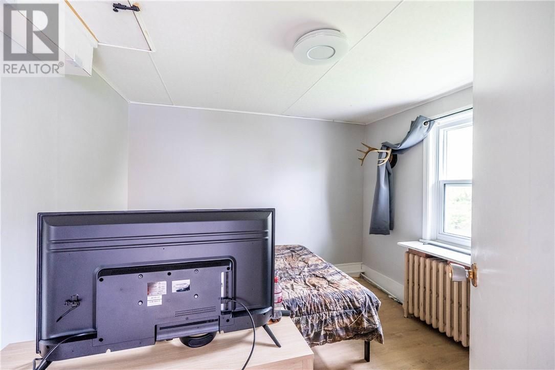 3-5 EYRE STREET Image 8