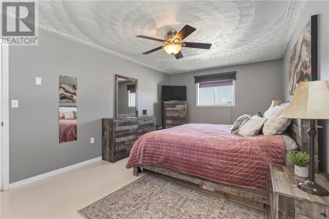 4295 CARINA DRIVE Image 11