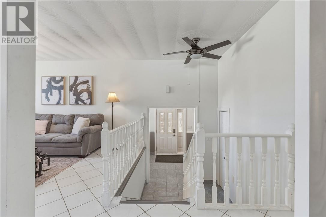 4295 CARINA DRIVE Image 16