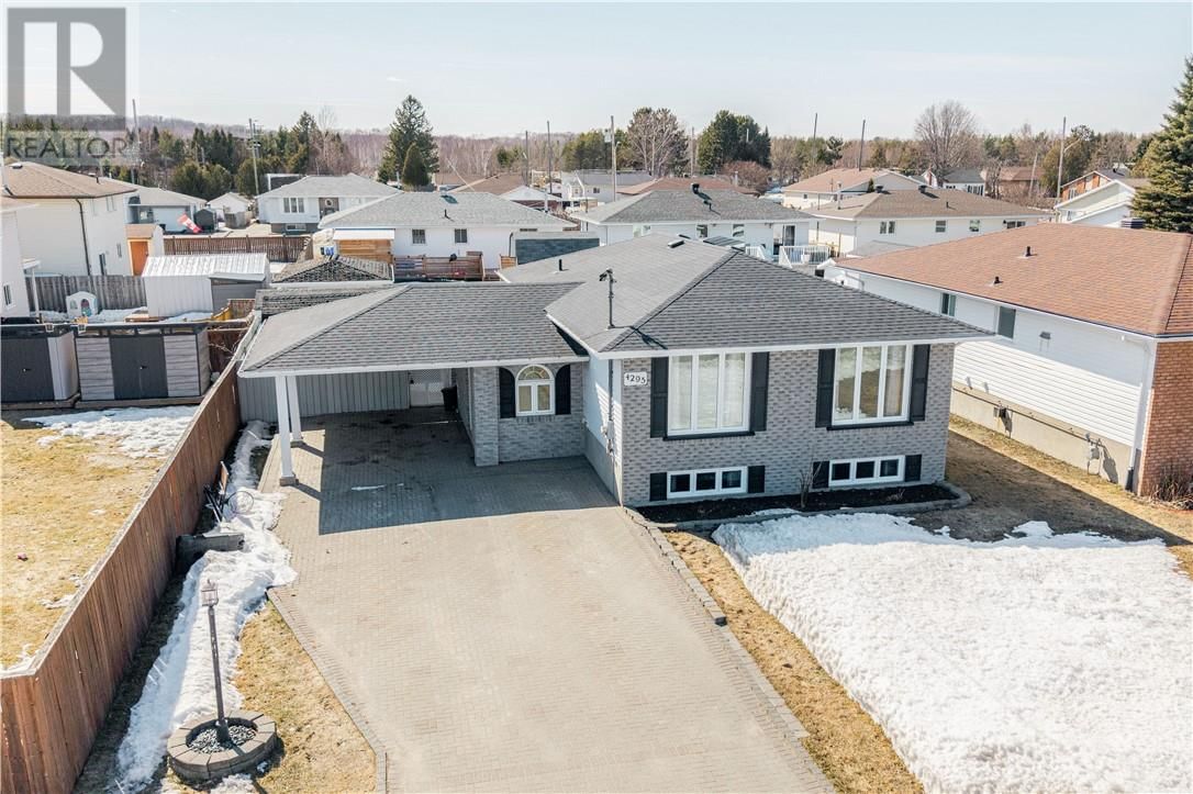 4295 CARINA DRIVE Image 34