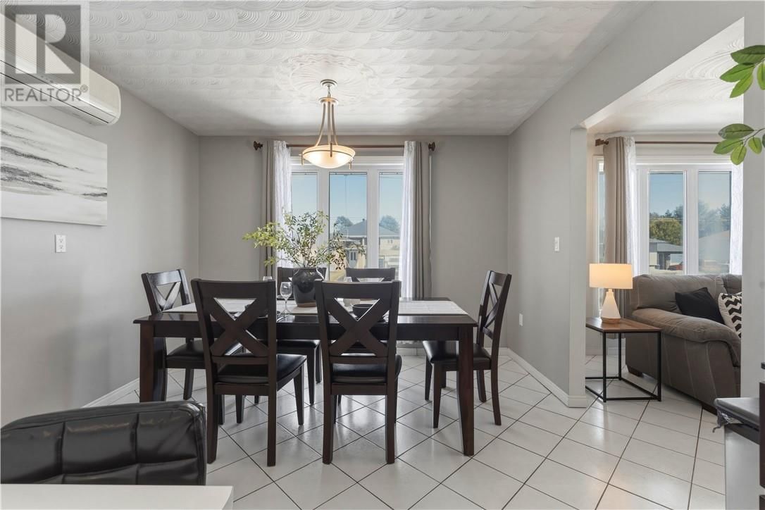 4295 CARINA DRIVE Image 7