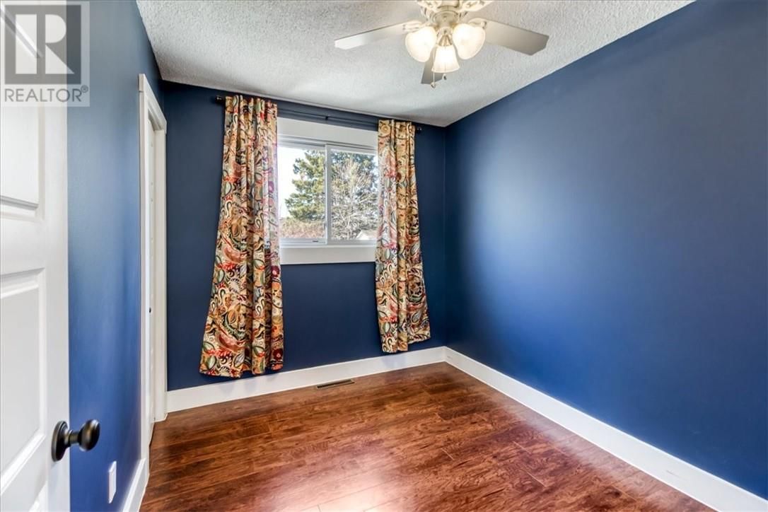 1305 ROSE MARIE AVENUE Image 21