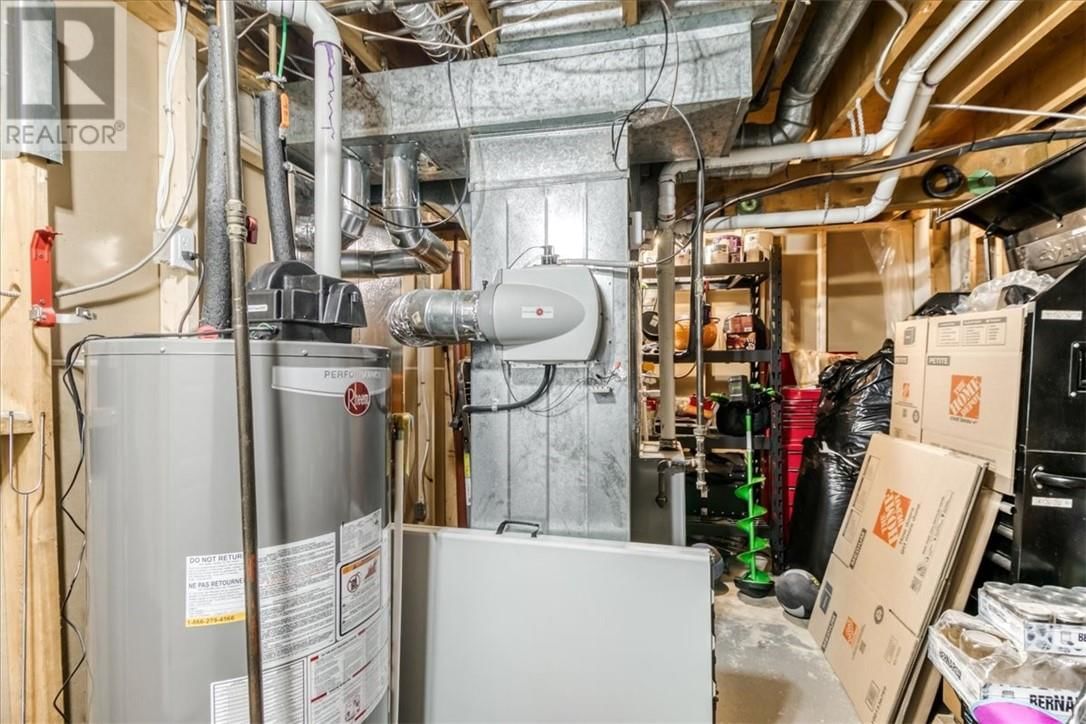 1305 ROSE MARIE AVENUE Image 39