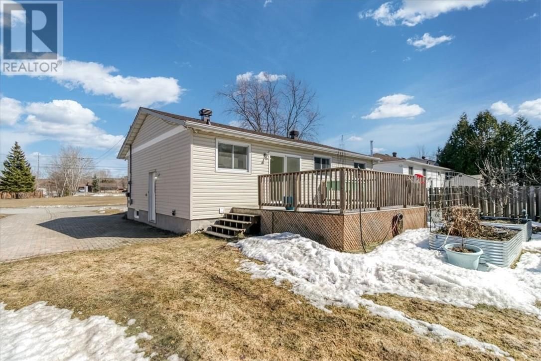 1305 ROSE MARIE AVENUE Image 4