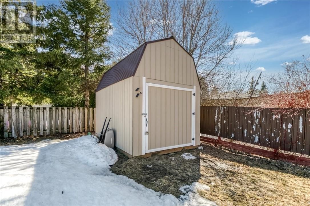 1305 ROSE MARIE AVENUE Image 7