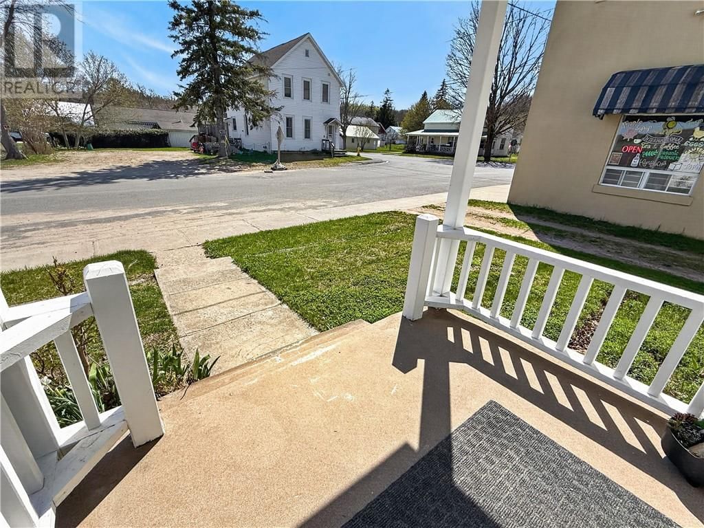 4 ELEANOR STREET Image 49