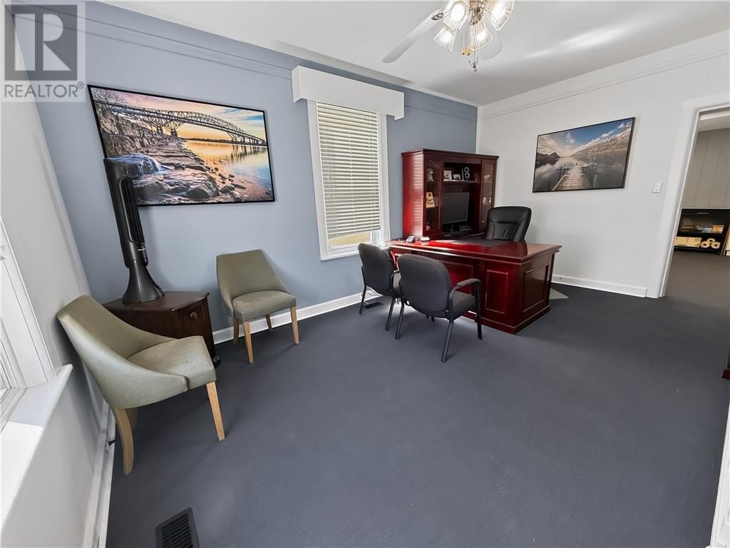 4 ELEANOR STREET Image 9