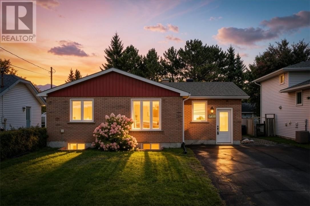 4474 TATE BOULEVARD Image 45