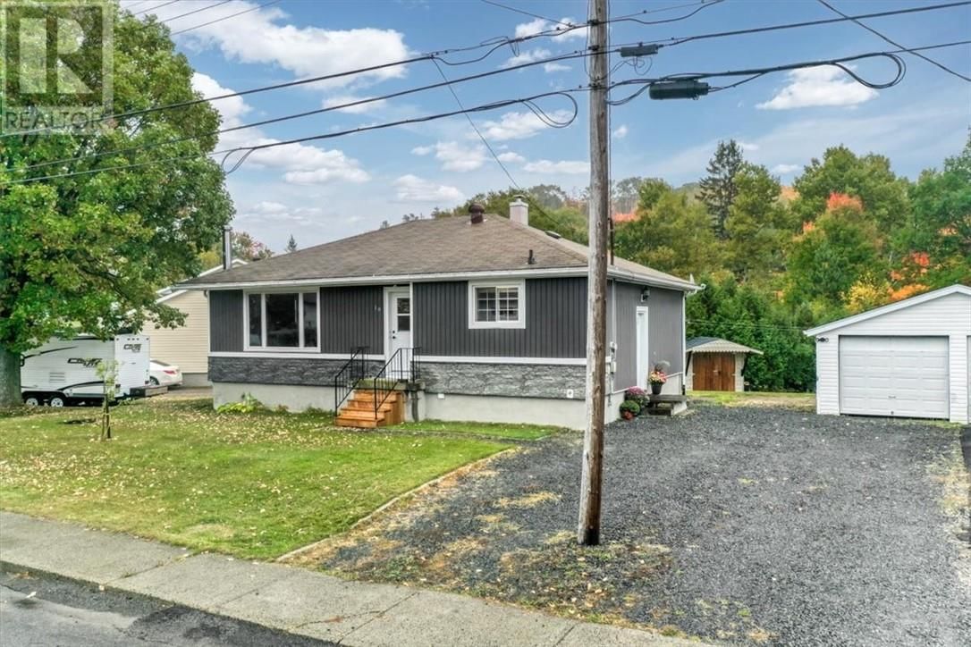 18 WICKWAS STREET Image 2