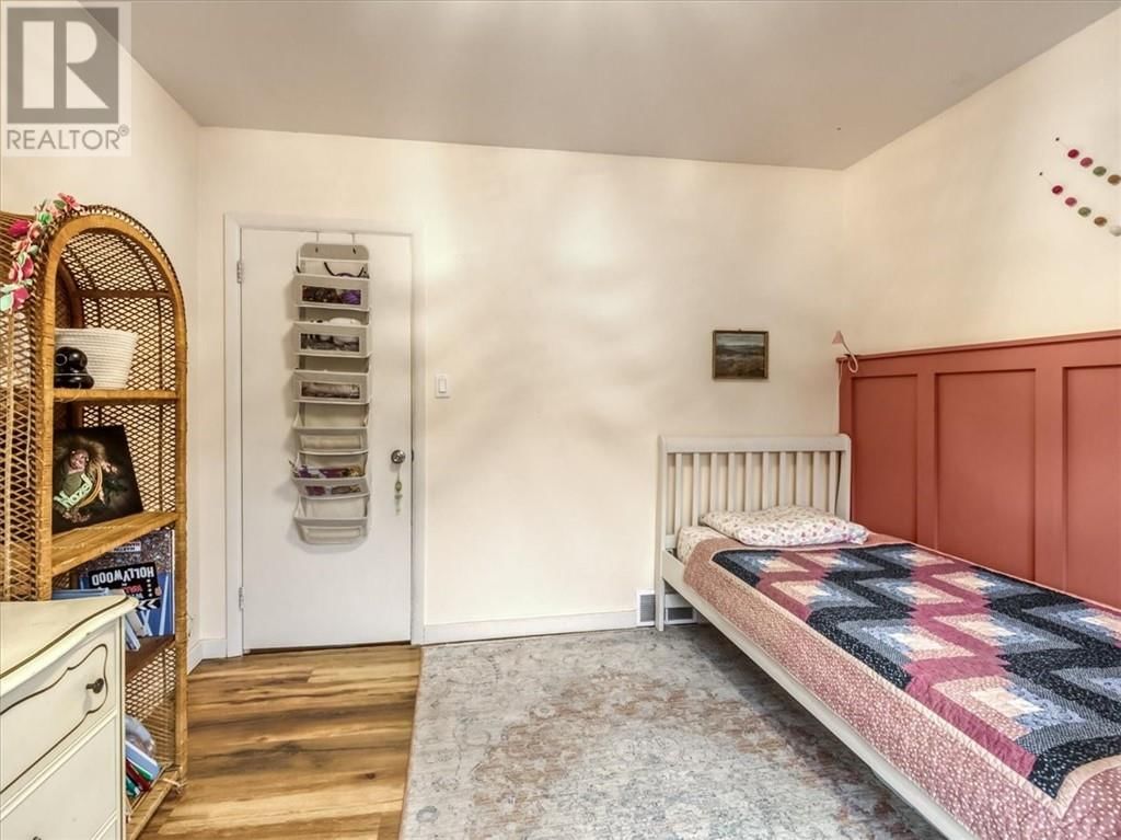 18 WICKWAS STREET Image 28