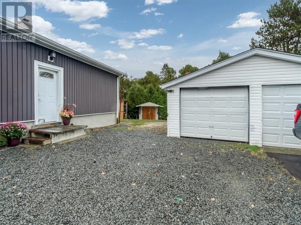 18 WICKWAS STREET Image 3