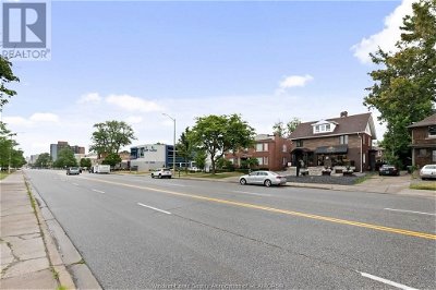 Image #1 of Commercial for Sale at 1580 Ouellette, Windsor, Ontario