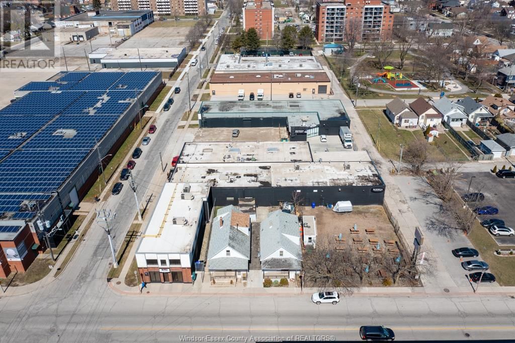 400 ERIE STREET East Image 1