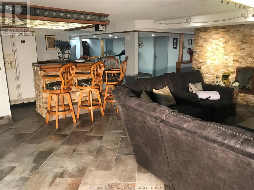 333 CORONADO DRIVE Image 12