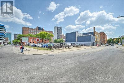 Image #1 of Commercial for Sale at 368-398 University West, Windsor, Ontario