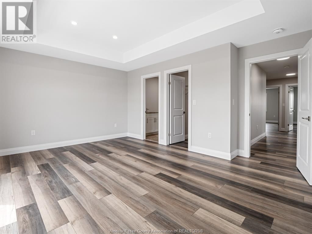 113 EAGLE STREET Image 21