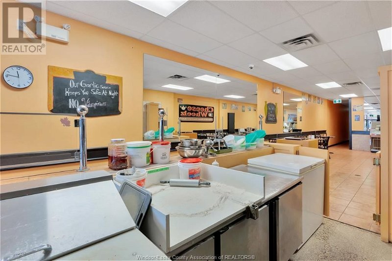 Image #1 of Business for Sale at 560-564 Ouellette Avenue, Windsor, Ontario