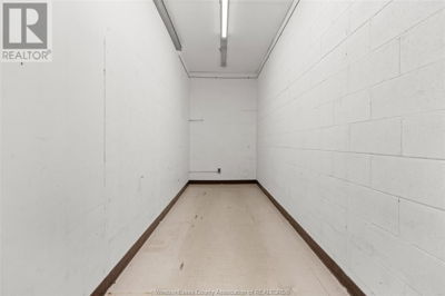 Commercial for Rent in Ontario