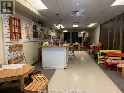 Commercial for Rent in Ontario