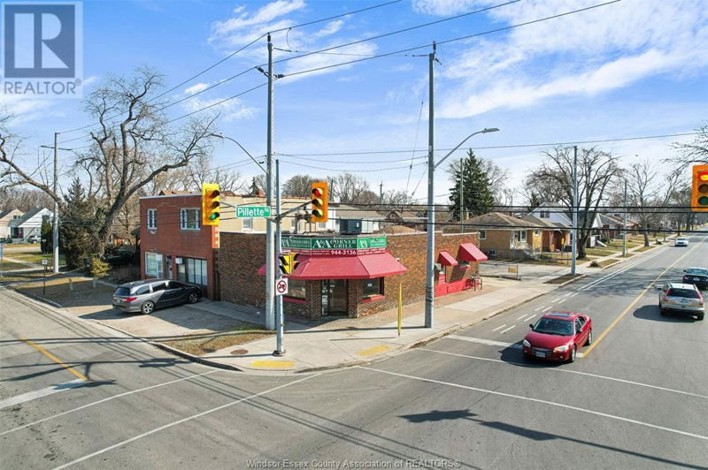 Image #1 of Restaurant for Sale at 1500 Pillette Road, Windsor, Ontario