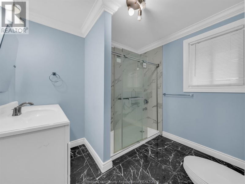 86 OAK Street East Leamington, N8H2C8 | Image 12