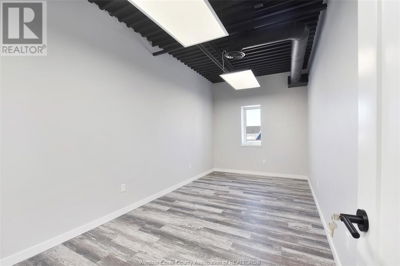 Commercial for Rent in Ontario