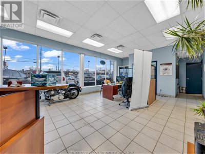 Image #1 of Commercial for Sale at 5049 Tecumseh Road East, Windsor, Ontario