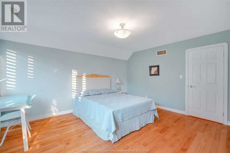 320 SHOREVIEW Circle  Windsor, N8P1M7 | Image 22