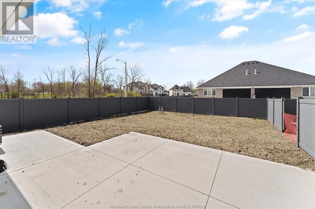 81 BELLEVIEW DRIVE Image 38