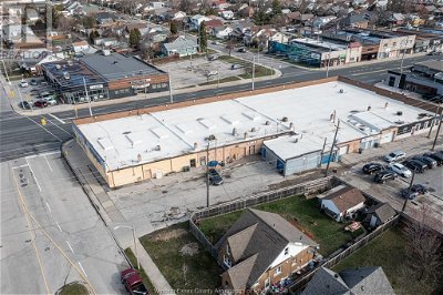 Image #1 of Commercial for Sale at 1365 Tecumseh Road East, Windsor, Ontario