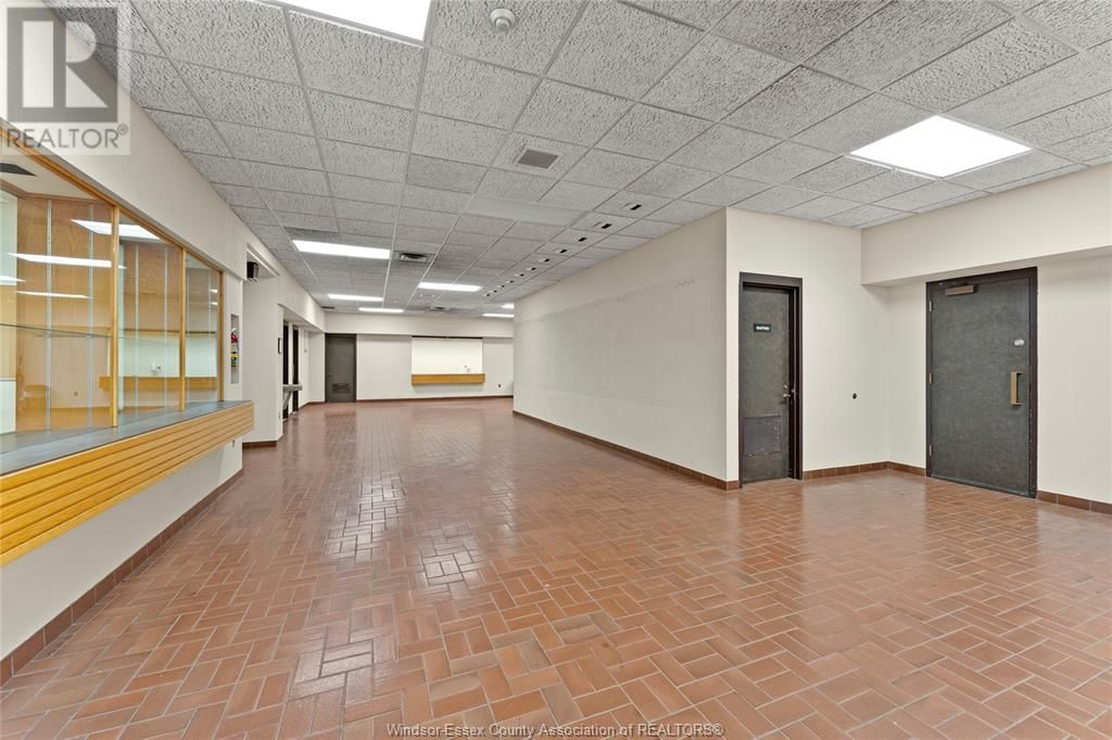 850 OUELLETTE AVENUE Unit# LOWER FLOOR Image 3