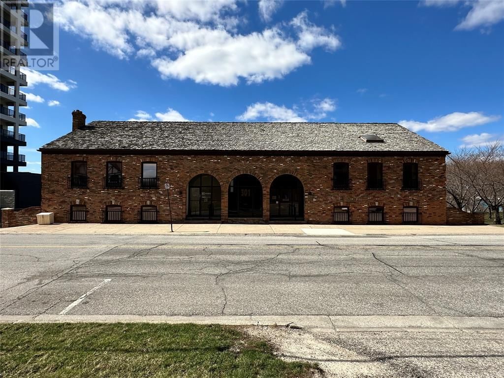 4 - 301 FRONT STREET NORTH Image 1