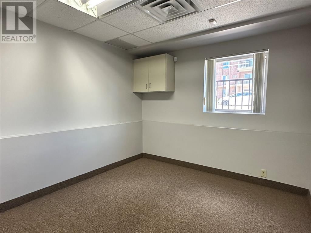 4 - 301 FRONT STREET NORTH Image 15