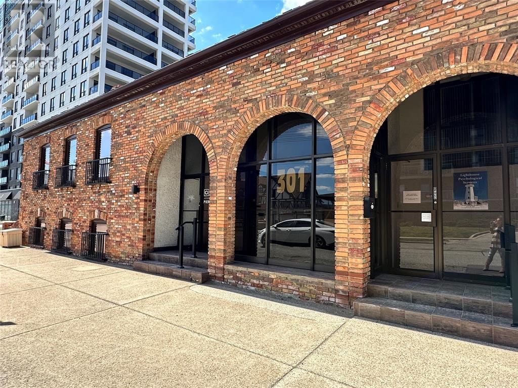 4 - 301 FRONT STREET NORTH Image 2