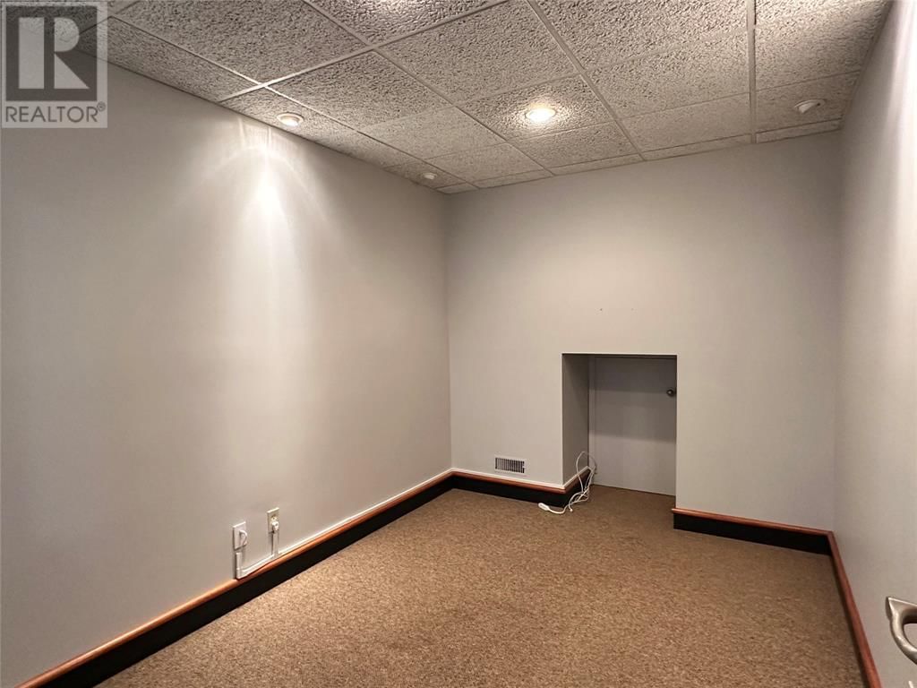 4 - 301 FRONT STREET NORTH Image 6