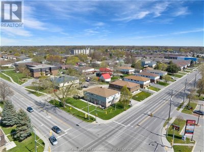 Image #1 of Commercial for Sale at 175 Mcnaughton Avenue West, Chatham, Ontario