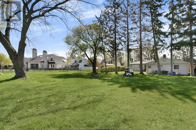 720 Roseland Drive South Windsor, N9G1T8 | Image 7