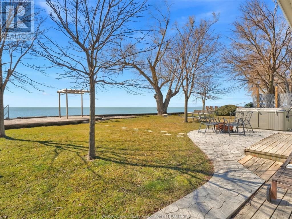 814 Point Pelee DRIVE Image 3