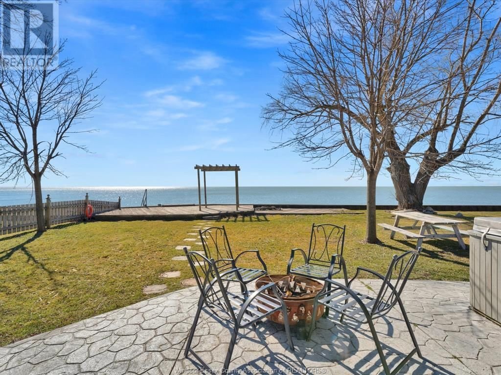 814 Point Pelee DRIVE Image 30