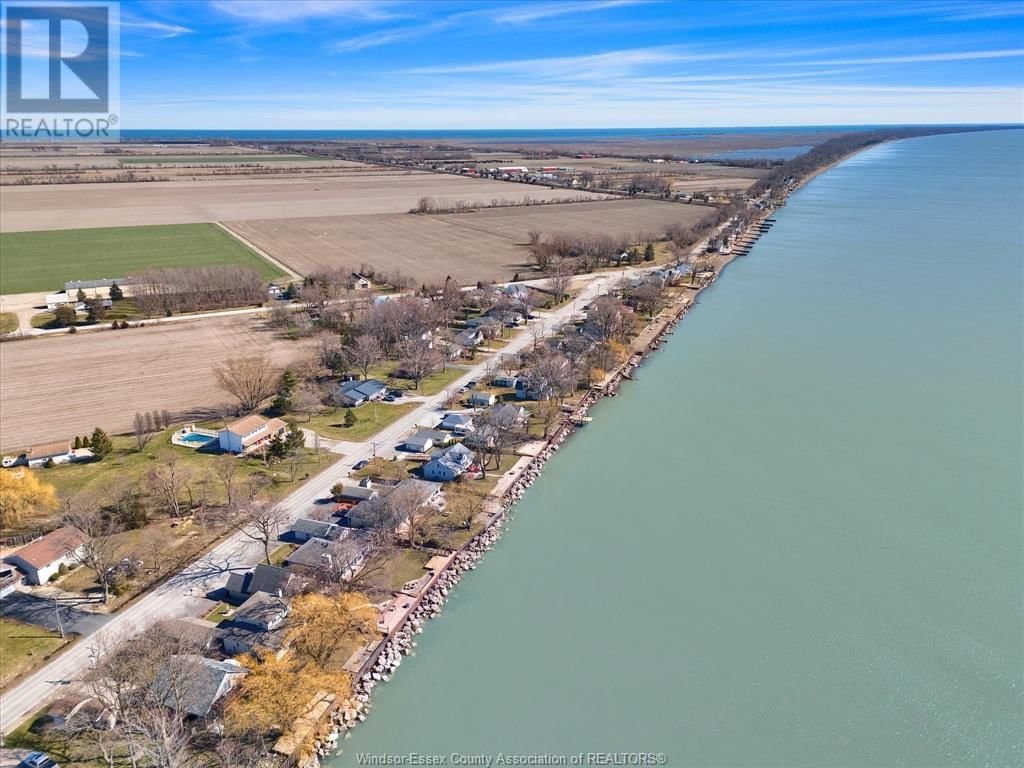 814 Point Pelee DRIVE Image 37