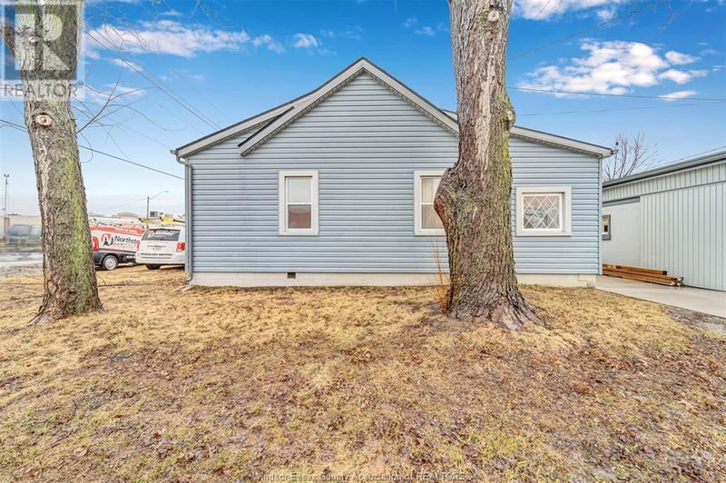 3603 WALKER null  Windsor, N8W3S6 | Image 41