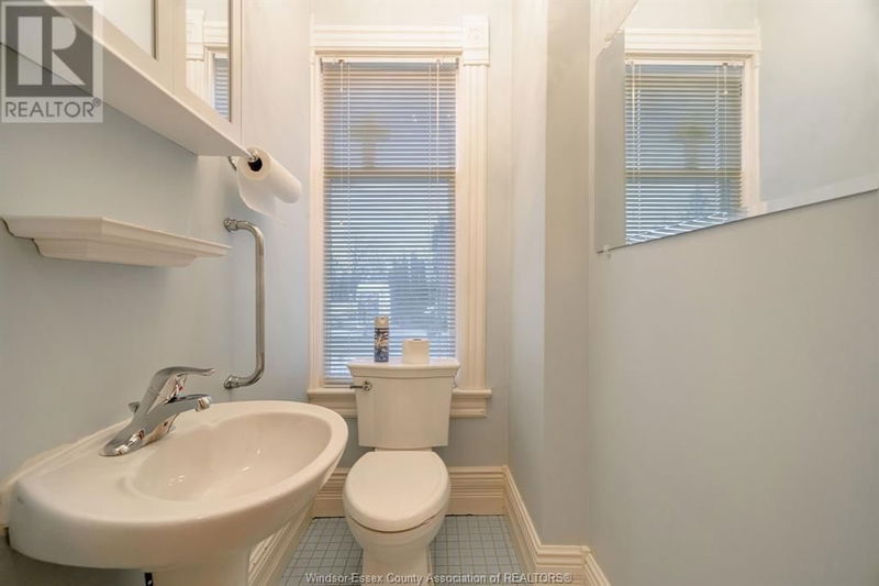 20 DIVISION Street South Kingsville, N9Y1P2 | Image 22