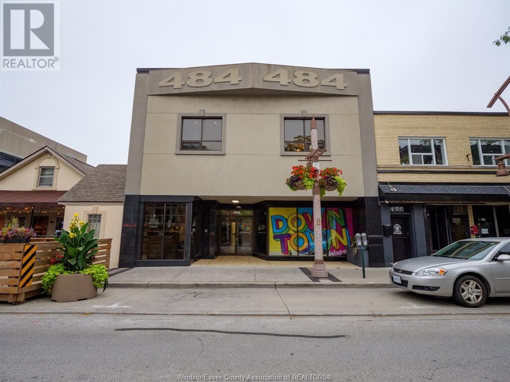 484 PELISSIER STREET Image 3