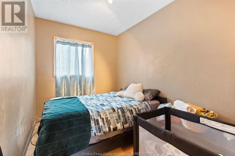 759 GLENGARRY Avenue  Windsor, N9A1R4 | Image 18