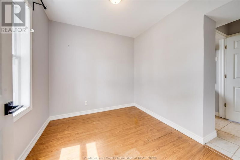 3674 KING Street  Windsor, N9C1P5 | Image 10